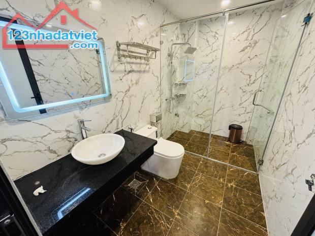 Bán nhà Đống Đa, lô góc 3 mặt thoáng, 4T 3 ngủ MT3.5m, ngõ ba gác chỉ 4 tỷ 3 - 2