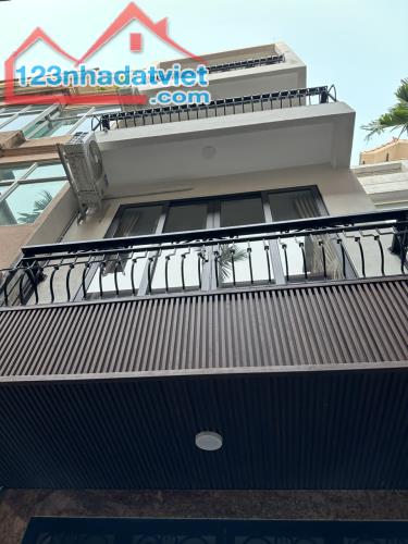 BÁN NHANH NHÀ NGÕ 12 ĐÀO TẤN - 45M2 -5 TẦNG XÂY MỚI - 2 MẶT NGÕ - Ô TÔ ĐỖ CỬA -11.9 TỶ