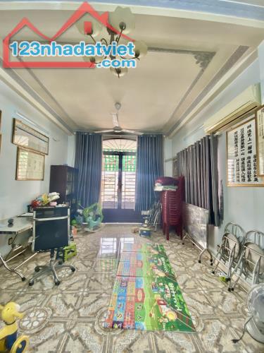 Bán nhà mặt tiền Bà Hom,P.13,Q.6,dt: 4 x 24 nhà xây 2 lầu 12 Tỷ 3. - 5