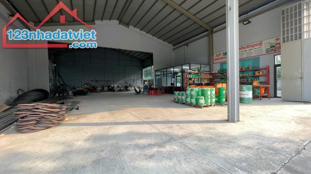 BÁN XƯỞNG MỚI, KIÊN CỐ ĐƯỜNG NGUYỄN THỊ RÀNH, CỦ CHI, 2,220 M2 ĐẤT - CÓ NHÀ CẤP 4 PHÍA