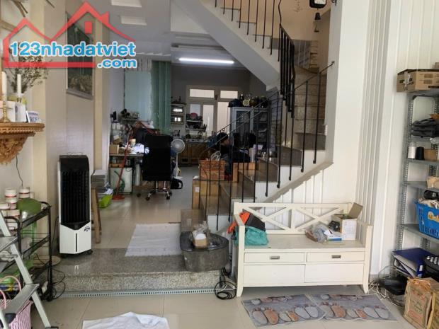 MẶT TIỀN THỤT ĐẶNG VĂN BI - THỦ ĐỨC- KINH DOANH - Ô TÔ - 84M2 - 3 TẦNG - 6.9 TỶ. - 1