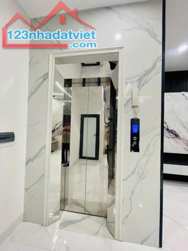 SIÊU PHẨM NHÀ ĐẸP 5 TẦNG, THANG MÁY, SỔ ĐỎ 71M2; 11,85 TỶ - 2