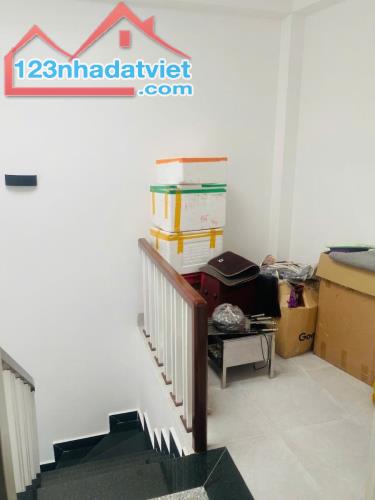 BÁN NHÀ BÙI XƯƠNG TRẠCH THANH XUÂN NGÕ THOÁNG NHÀ MỚI NỘI THẤT NHẬP 35m MT 5m 5 TẦNG 8 TỶ - 5