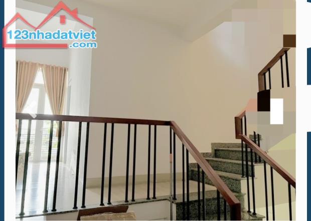 Bán gấp, nhà 3 tầng mặt tiền đường 7m, 5 Thanh Lương, Hòa Xuân, Cẩm Lệ.