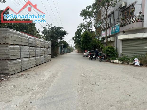 Bán mảnh đất đẹp 420m2 hai mặt tiền gần đường 5,thôn Đông Bầu,Kim Chung,Đông Anh,Hà Nội