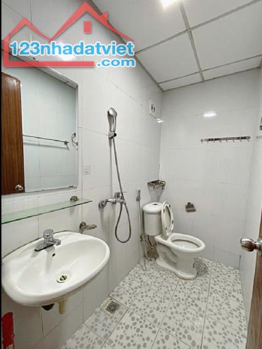 Bán căn hộ tòa CT10 Chung cư Đại Thanh, Siêu rẻ, 55.8m2, 2.73 tỷ - 3