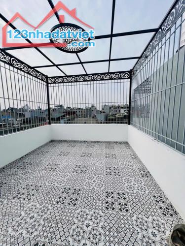 BÁN NHÀ VŨ XUÂN THIỀU - THANG MÁY - 50M2 GIÁ 6.8 TỶ - 4