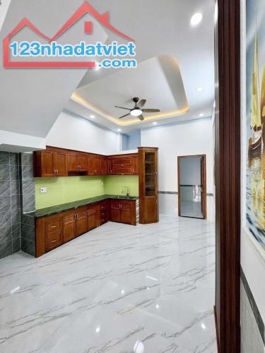 CHỦ GỞI BÁN NHÀ (CÓ HOÀN CÔNG) 1TRỆT 1LẦU. DT: 80M2 KDC VIP NHẤT P. HÓA AN. GIÁ CHỈ 3,6 TỶ - 3