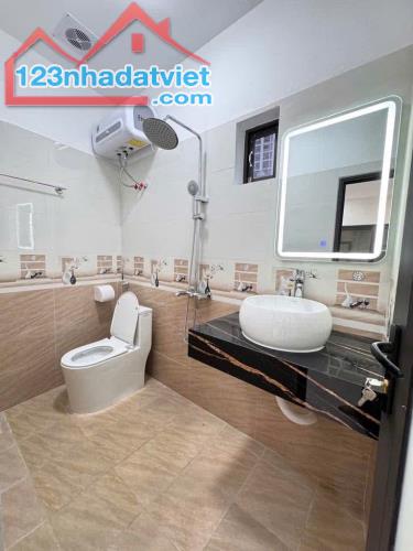 🏡 BÁN NHÀ ĐẸP - TRINH LƯƠNG, HÀ ĐÔNG - Ô TÔ TẢI ĐỖ NGÀY ĐÊM - 40M2 - 5 TẦNG 🔥 - 5