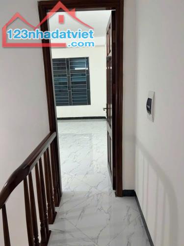 🏡 CẦN BÁN NHÀ PHỤNG CHÂU - DIỆN TÍCH RỘNG, NGÕ THÔNG THOÁNG, GIÁ RẺ 🏡 - 2