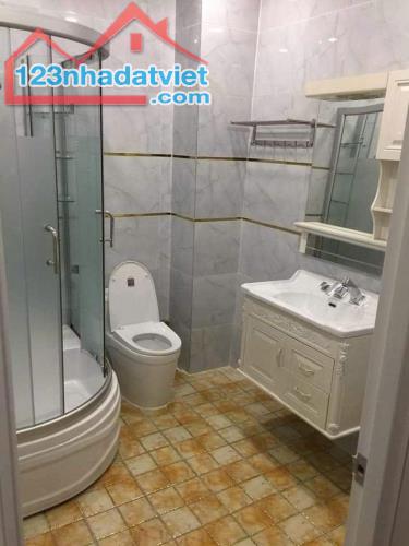 Bán nhà riêng tại Ung Văn Khiêm, 11,5 tỷ, 60m2, 5PN, 5WC - 1