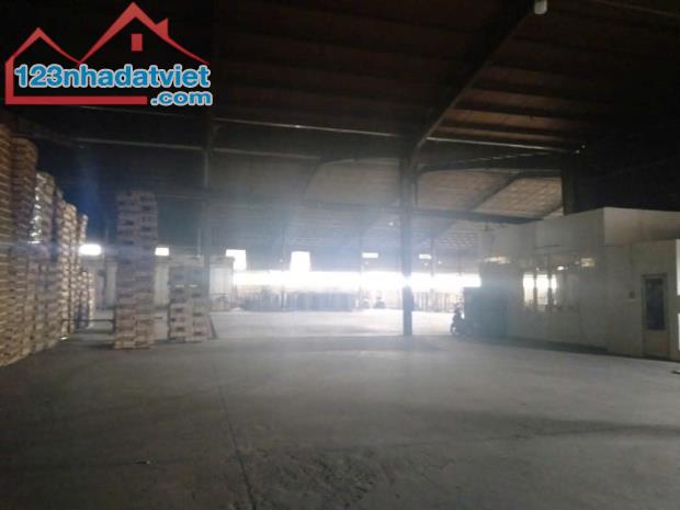 CHO THUÊ NHÀ XƯỞNG BẾN CÁT BÌNH DƯƠNG.MẶT TIỀN QL 13.Tổng Diện Tích Đất: 10.000m2 - 1