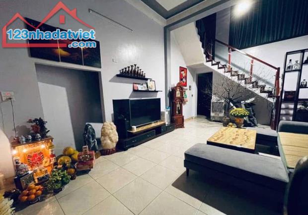 🏡 Đội Cung- tp Thanh Hoá giá chỉ 2tỷ5x