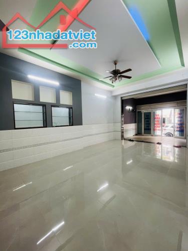Bán Nhà mặt tiền Miếu Bình Đông - ngay Lê Văn Quới, Phan Anh, 5x22m, 4 T -5PN, 12.5 tỷ.