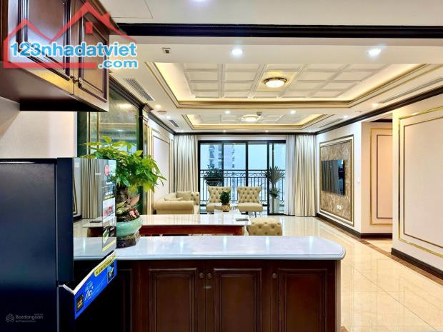 Cho thuê căn hộ cao cấp tại D. LE ROI SOLEIL, 40 TRIỆU, 136M2 Chính chủ Hot - 1