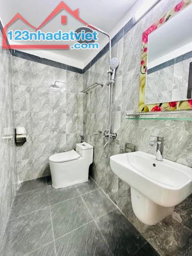 NHÀ PHỐ THANH LÂN HOÀNG MAI - 30M RA Ô TÔ TRÁNH - FUL NỘI THẤT - 30M2 - 4.75 TY TL - 2