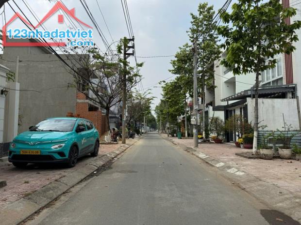 Bán lô đất KDC Bửu Long, Biên Hoà: 4,5 x 18,giá 3,5 tỷ - 3