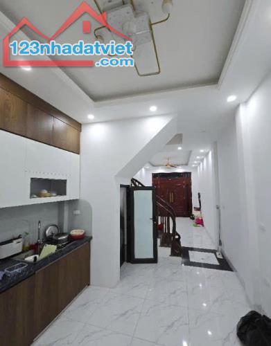 B.Á.N NHÀ NGAY CẦU VƯỢT AN KHÁNH_43M2X4T, Ô TÔ TRÁNH CÁCH 10M, NHIỀU NGỦ, VỊ TRÍ THỌ AN - 3