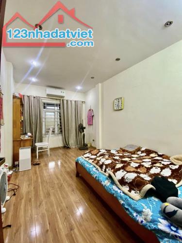 🏡 BÁN NHÀ QUAN HOA - OTO ĐỖ CỔNG - 35M² - 5 TẦNG - MT 3.2M - 8.2 TỶ - 5