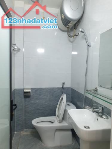 BÁN NHÀ 1.45 TỶ 2 TẦNG 65M2 ( HƯỚNG NAM ) NGÕ TRẦN NHÂN TÔNG - 5