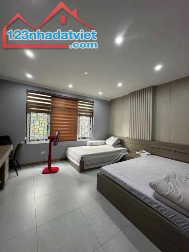 Bán nhà ngõ 3 Phạm Tuấn Tài, Cầu Giấy, 90m2, thang máy, ô tô, kinh doanh, ngõ thông 29 tỷ - 4