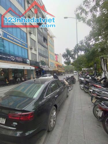 cho thuê Tòa Nhà Nguyễn Văn Huyên DT 130m, 4 tầng, mt5.5m, THANG MÁY, THÔNG SÀN - 2