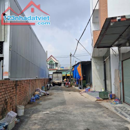 🏠 Chính Chủ Bán Nhà 3 Lầu Mới Xây Sổ Riêng Thổ Cư - Hoàn Công, TP Biên Hòa - 1