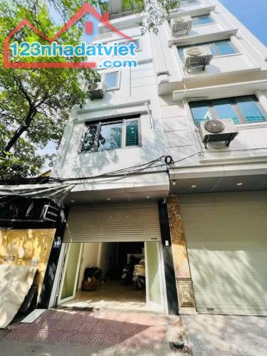 Nhà mới đẹp ô tô tránh, KD tốt Trần Kim Xuyến - Hạ Yên Quyết 5 tầng 50m2 full nội thất xịn
