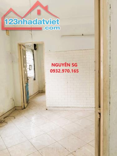 SIÊU HIẾM - 5 TẦNG - DT 78 M2 (4,2 x 18) - HẺM 5M - ÔTÔ VÀO NHÀ - BÙI HỮU NGHĨA - GIÁP Q.1 - 4