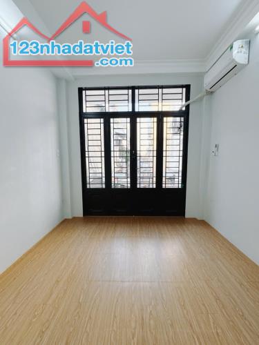 Bán nhà hẻm Tôn Đản Quận 4 hẻm thông thoáng giá nhỉnh 2 tỷ - 5