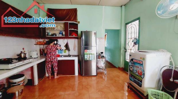 Cần bán gấp nhà Man Thiện, Tăng Nhơn Phú A, Thủ Đức, 110m2, ngang 5m, chỉ 6 tỷ 99 - 1