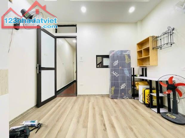 38mx5 tầng ngõ 151 Nguyễn Đức Cảnh đẹp ở luôn 7.55 tỷ. Ngõ nông - 3
