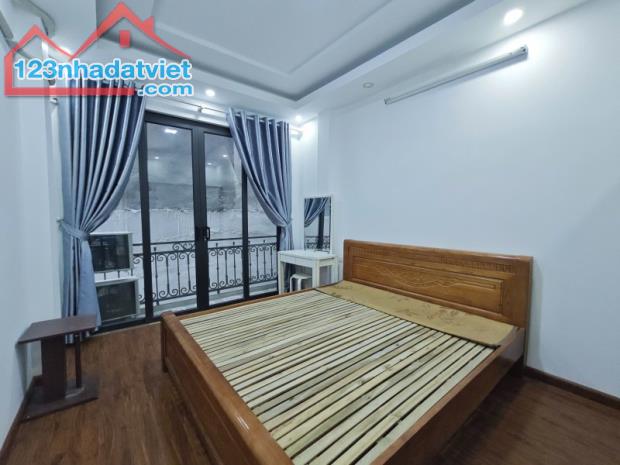 Bán nhà Minh Khai, khu vực trung tâm, MT3.2, 4T, diện tích hiếm, giá tốt, vào ở ngay. - 4
