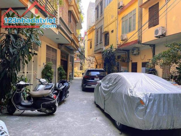 TRẦN QUỐC HOÀN, CẦU GIẤY, 56M, 5T, 15 TỶ, Ô TÔ TRÁNH, NGÕ THÔNG, PHÂN LÔ.