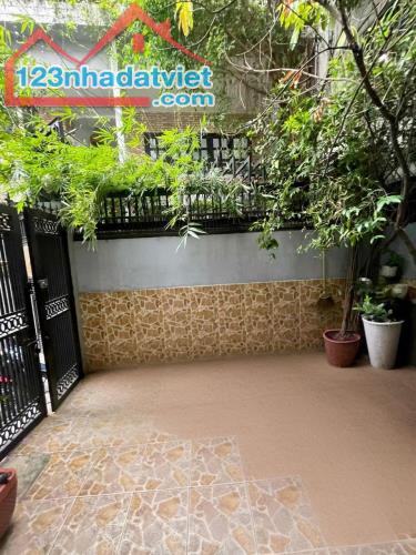 HỒ BIỂU CHÁNH Q.PHÚ NHUẬN - HẺM 4M - ( 4.8 x 15 ) 4 TẦNG - 63M² 9 TỶ