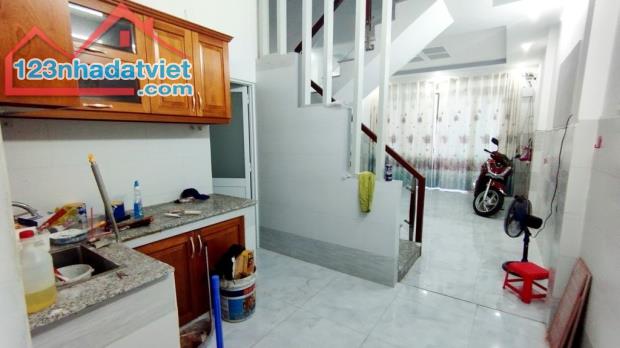 ✨🔥 NHÀ ĐẸP TÂN BÌNH  50M2  2 TẦNG XE HƠI ĐẬU CỔNG HẺM CỤT VIP – 6 TỶ TL!  🏡 NHÀ ĐẸP - 5