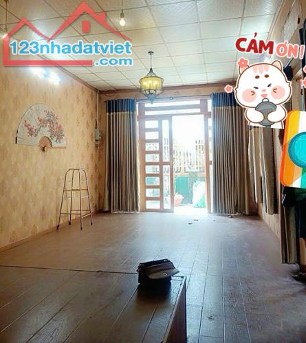 Bán nhà 2 Mặt Tiền 236m2, P.Thống Nhất - TP.BH. gần xiêu thị coopmark. Giá chỉ 6ty2 - 2