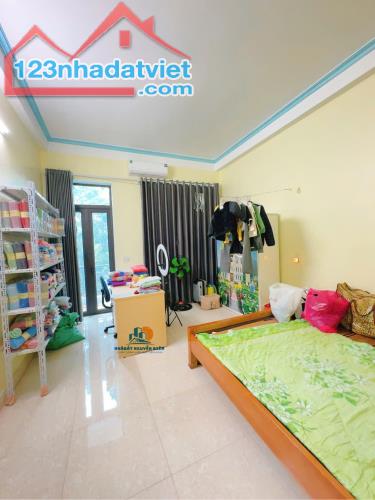 Nhà 3 tầng - Tái Định cư Cánh Mẹn - P. Tiền Phong - TP. Thái Bình - 4