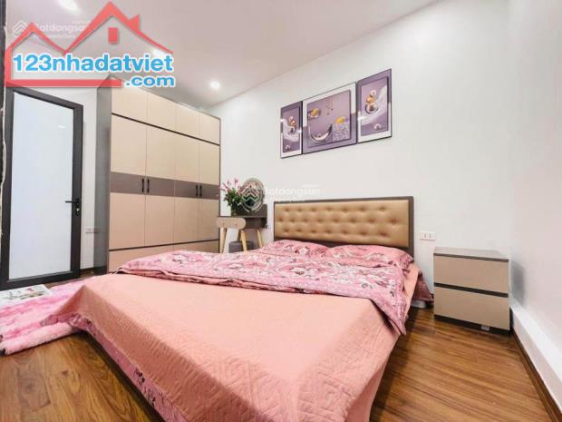 Nhà Định Công 42m2 x 5T, ngõ 3m, nhà mới, ở luôn, 5.89 tỷ, SĐCC - 1