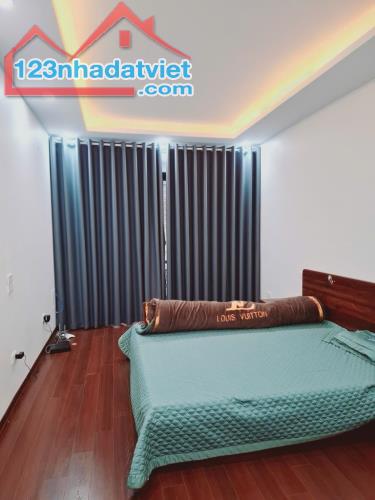 Bán nhà 5 tầng siêu đẹp, Ngọc Thụy, 2 mặt ngõ ô tô tránh, nội thất đầy đủ, ở ngay - 4