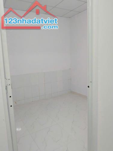 GẦN 100m2 - CHỈ 4.2 TỶ - HIỆP THÀNH Q12 - VF3 VÀO NHÀ - HẺM THÔNG - C4 Ở NGAY - 4