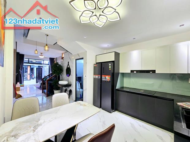 Nhà 3 tầng kiệt oto 3m Nguyễn Như hạnh - 1