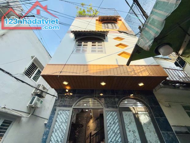 Bán Nhà Phố Đẹp Đường Nguyễn Kiệm, Phường 03, Quận Gò Vấp, Hồ Chí Minh