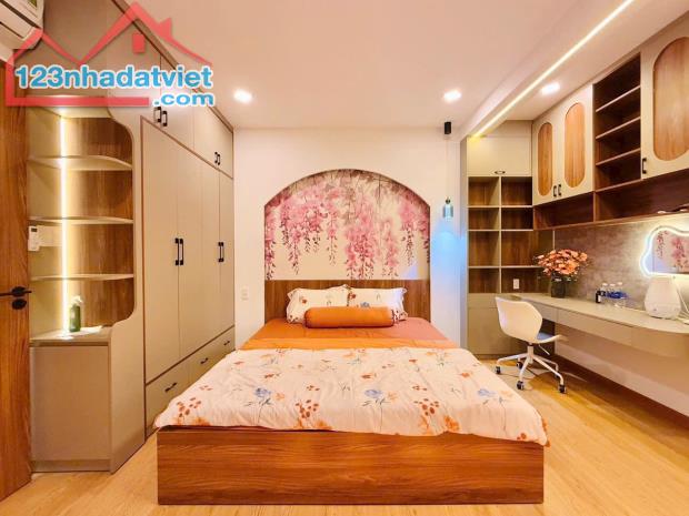 Bán Nhà Phố Đẹp Đường Nguyễn Kiệm, Phường 03, Quận Gò Vấp, Hồ Chí Minh - 4