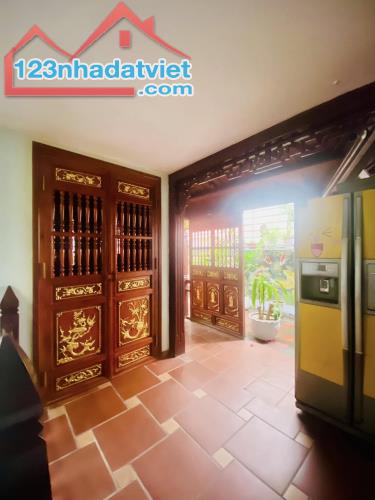 BÁN NHÀ HOÀNG QUỐC VIỆT PHÂN LÔ, Ô TÔ - 88m2, 5T, MT5.7m Giá chỉ 17.5 tỷ. - 2