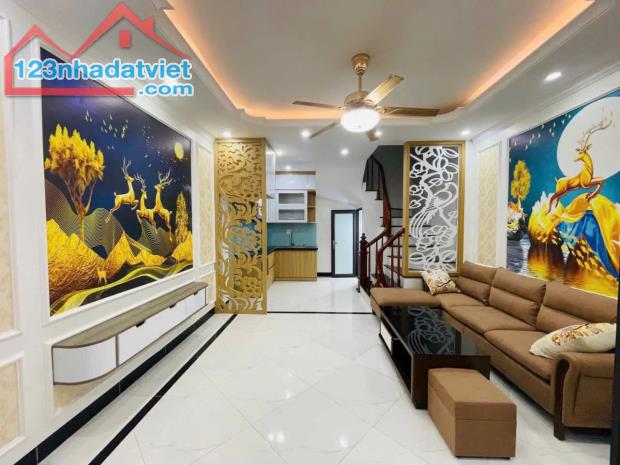 NHÀ ĐẸP VÍ TRÍ ĐỈNH Bán Nhà full nội thất tại Kim Chung, Hoài Đức - 1