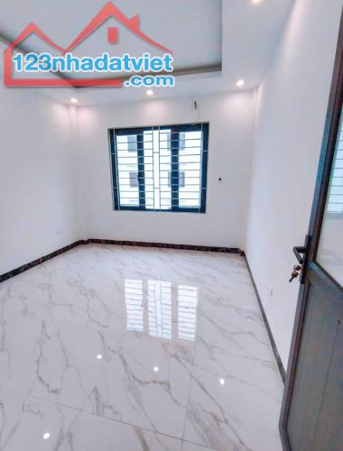 🏡 BÁN NHÀ PHỤNG CHÂU - 31M² - MẶT TIỀN 3M - GIÁ TỐT 📢 - 3