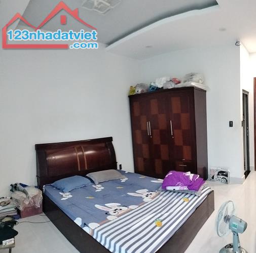 🔥 NHÀ GIÁ TỐT TÂN BÌNH GIÁP NGAY KHU VIP LỮ GIA - QUẬN 11 - 71M2 - 3 TẦNG - Ô TÔ- 8.8 T🔥 - 1