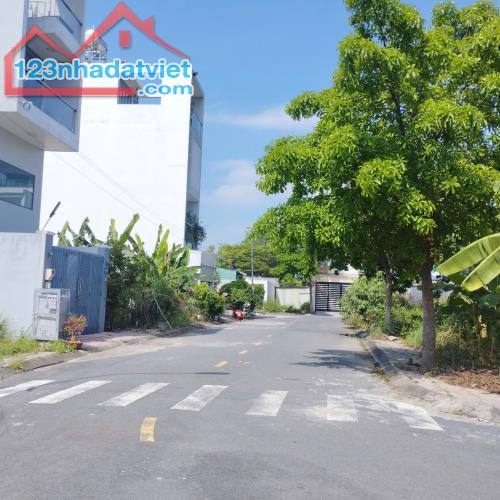 Bán lô đất KDC Diamond Town – Vị trí vàng Phú Hữu, Quận 9 - 1