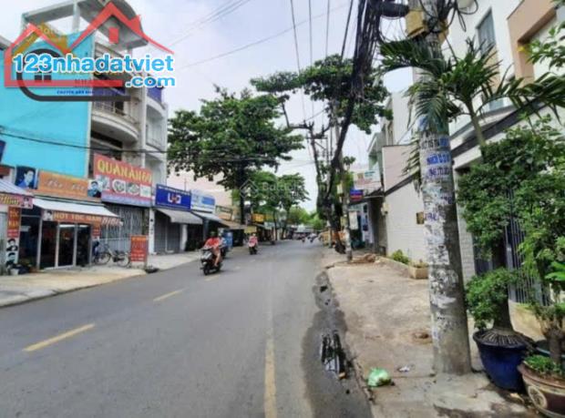 Bán đất trống. Cạnh hồ bơi tây thạnh. 54m . Tân Phú . Hẻm 3.5m. Nhỉnh 5ty1xx - 1